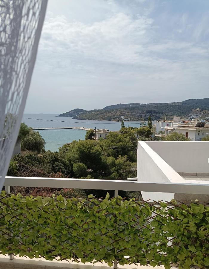 Meltemi Apartments Agia Marina  エクステリア 写真